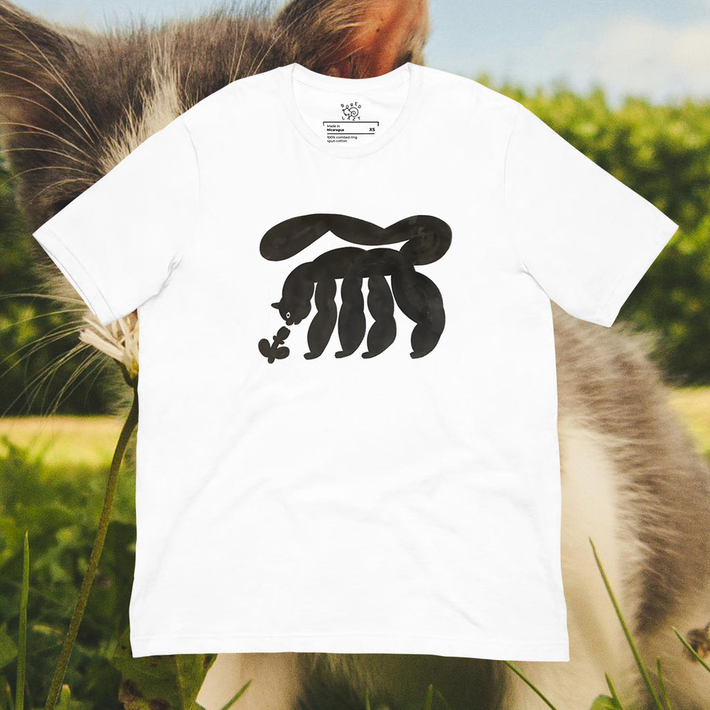 Sniffing Cat — Unisex t-shirt